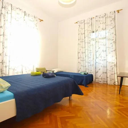 Apartment Oriana 792